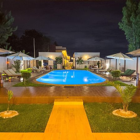אנטסירבה Bira Hotel מראה חיצוני תמונה