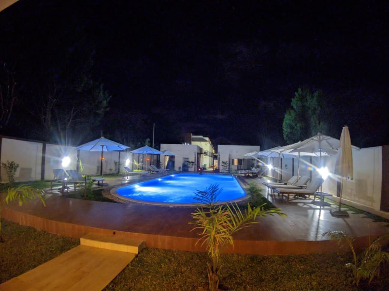 אנטסירבה Bira Hotel מראה חיצוני תמונה