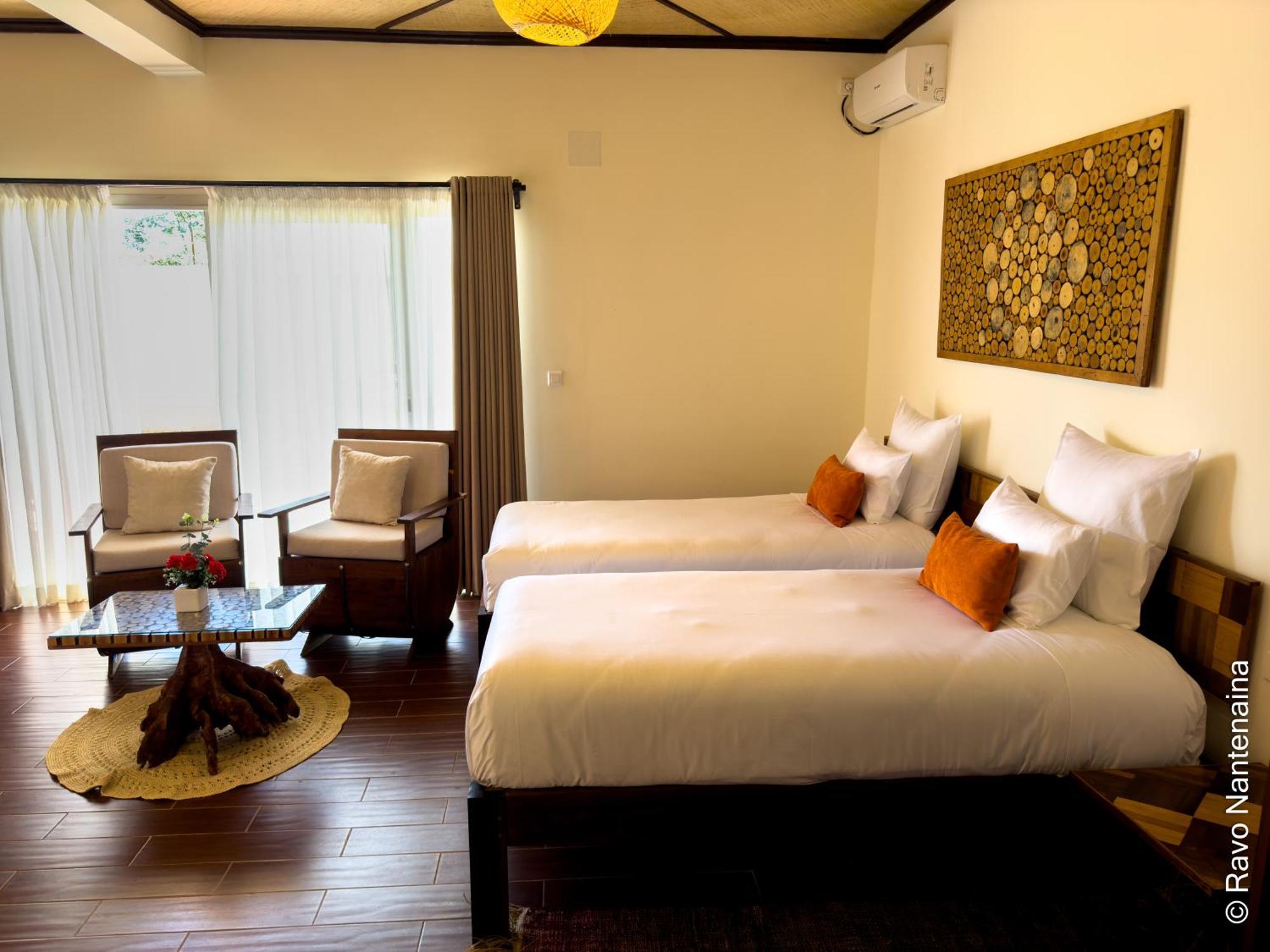 אנטסירבה Bira Hotel מראה חיצוני תמונה