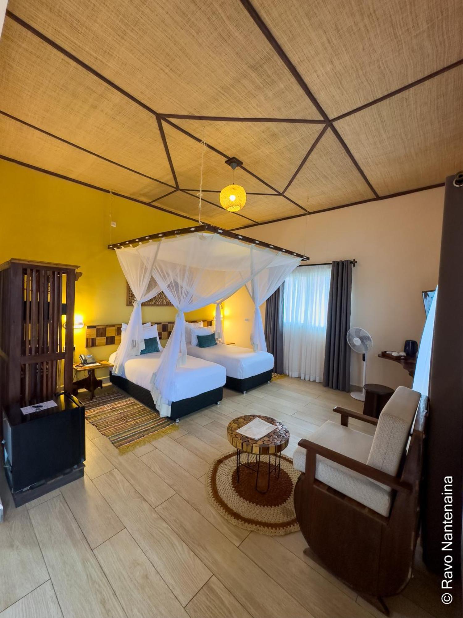 אנטסירבה Bira Hotel מראה חיצוני תמונה