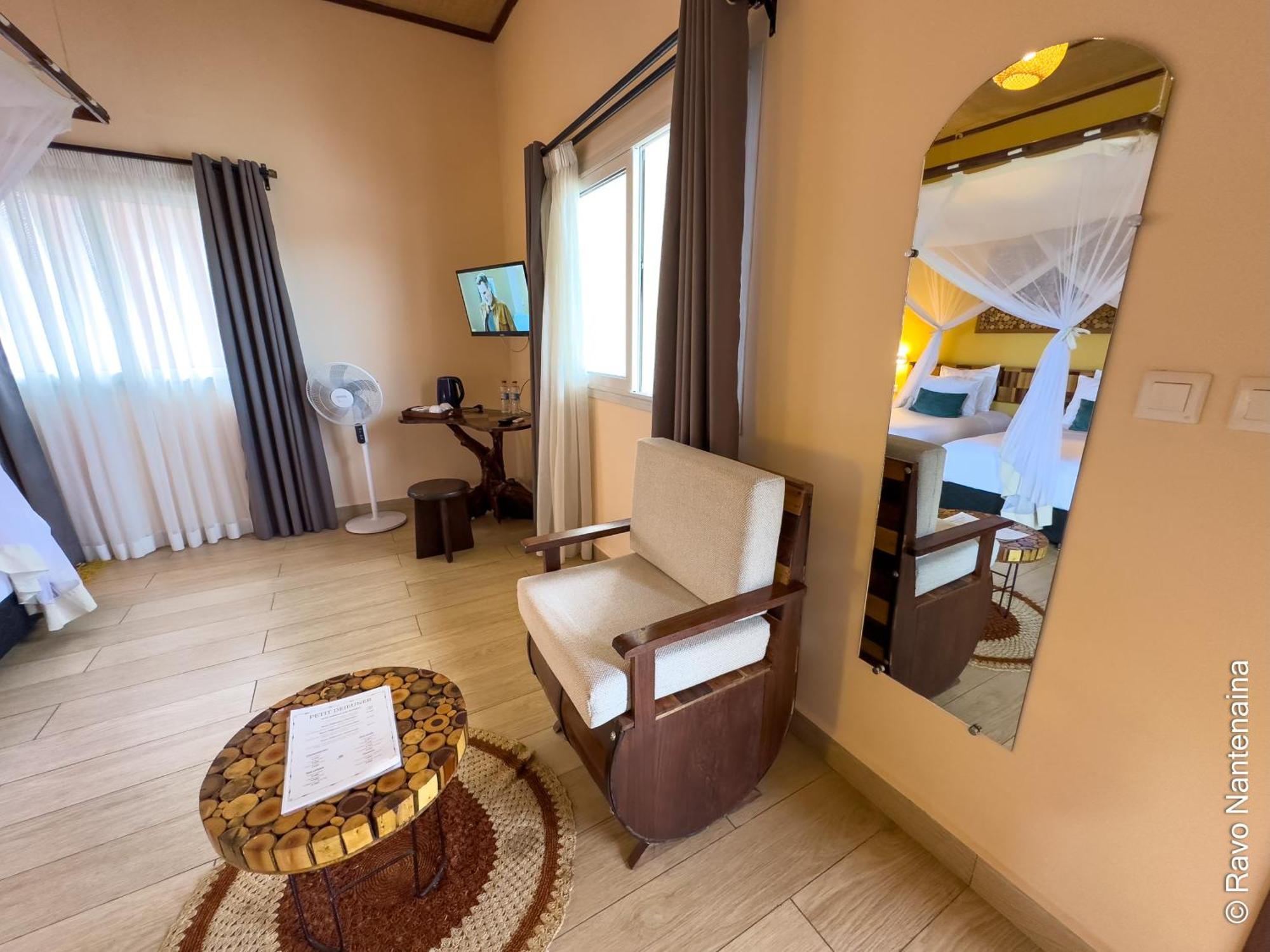 אנטסירבה Bira Hotel מראה חיצוני תמונה